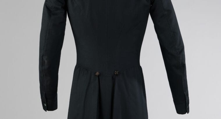 Charcoal Wool 2-Button Suit — 42R, Barely Worn