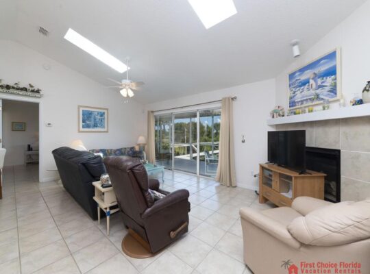Direct Oceanfront ~ Private Walkway ~ Excellent Rates!