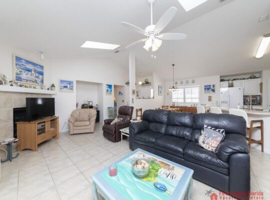 Direct Oceanfront ~ Private Walkway ~ Excellent Rates!