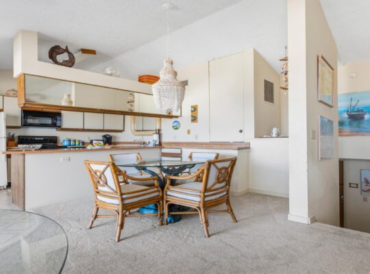 Oceanfront Penthouse ~ Incredible Views ~ Pet Friendly