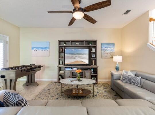 Beautiful Pool Home ~ 4 King En-suite Bedrooms ~ Only 100 steps to the beach!