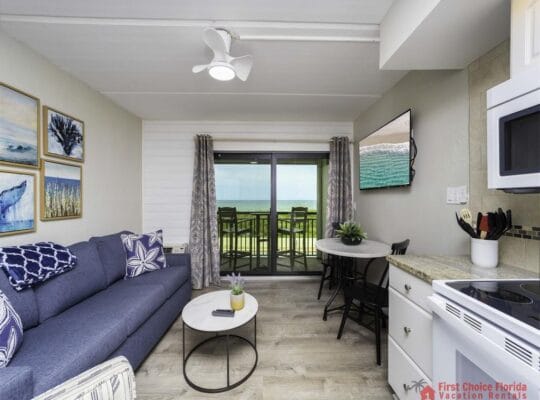 Million Dollar Views ~ Heated Pool ~ King Bed