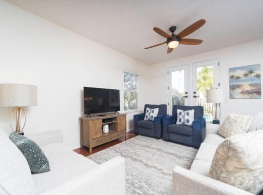 100 Steps to Beach ~ HEATED POOL ~ 2 King Beds!