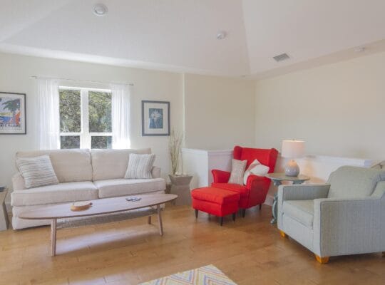 Newer Home with Screened Balcony ~ Pet Friendly ~ Steps to the Ocean!
