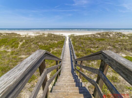 Modern Beach Retreat ~ Close to the Beach!