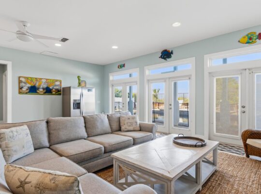 Spacious Oceanfront Pool Home!
