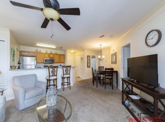 Oceanfront Resort ~ 3 Pools ~ Excellent Location