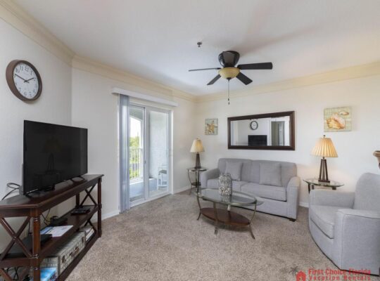 Oceanfront Resort ~ 3 Pools ~ Excellent Location