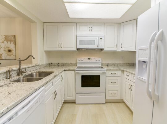 Spacious Condo ~ Excellent Location ~  Steps to the Beach