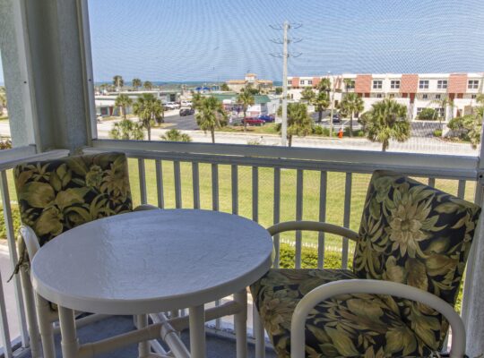 Updated Penthouse ~ Great Ocean Views ~ Walk to Pier Park!