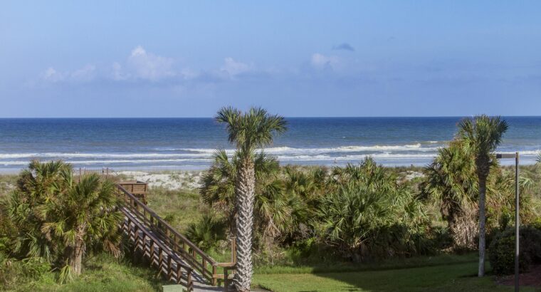 Beautiful Top Floor (Elevator Building) Ocean View Condo – Excellent Location!