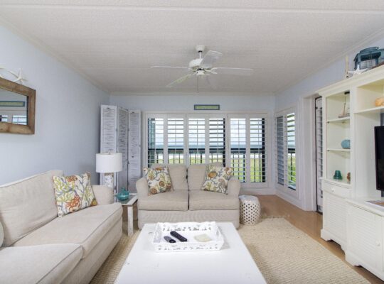 Oceanfront Condo ~ Steps from the Beach and Restaurants!