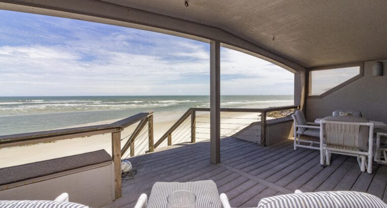 Beautiful Oceanfront Penthouse ~ Incredible Views ~ Pool