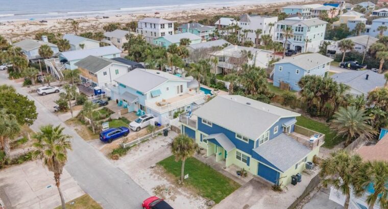 Beachy Townhome ~ Pet Friendly ~ Steps to the Beach!!!