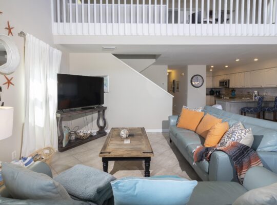 Vilano Beach ~ Oceanfront Home ~ Private Walkover!
