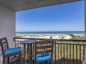 Spectacular Oceanfront Views ~ Olympic Sized Heated Oceanfront Pool