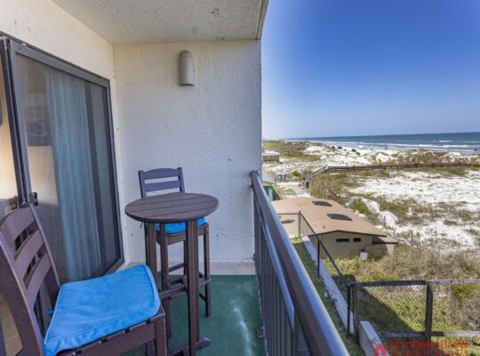 Spectacular Oceanfront Views ~ Olympic Sized Heated Oceanfront Pool