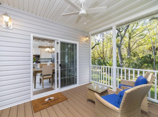Private Retreat ~ Minutes from Historic Downtown and Beach!