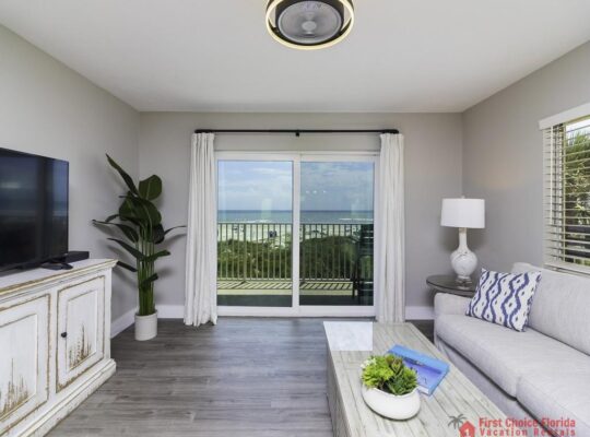 Spectacular Direct Oceanfront Condo – Wraparound Balcony  – Top Floor!