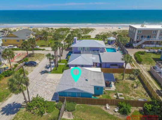 Blue Ocean ~ Pet Friendly ~ One house off the Beach!