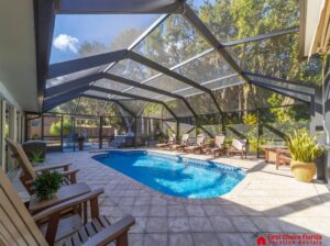 Sparkling pool and rejuvenating spa!